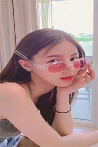 穿书炮灰后，我的精神病一触即发全本阅读