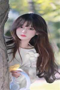 精品重生八零：被九个女儿团宠了
