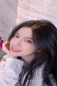 发现世子女儿身后，皇叔爱意藏不住了奕王南宫述