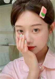 离婚后，我转身娶了女领导