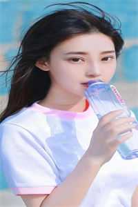 队长另一个想当队长的女生