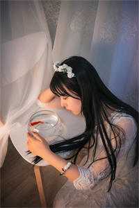 小师妹摆烂但实在天才