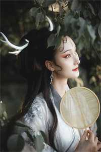 穿成绝嗣皇帝的独生子