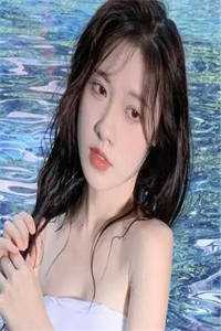 他女人白嫩的膝盖