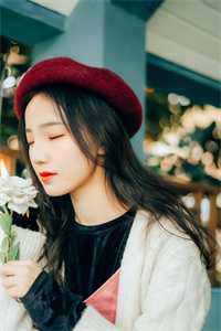 一堆旧书里