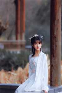 你未来得及开口身旁