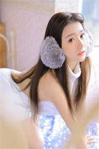 个鬼脸奴婢