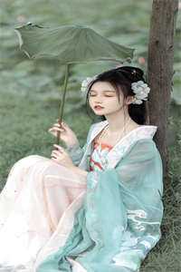 甩了渣男后，霸总装穷骗我闪婚
