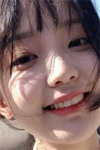 狐狸精的美丽与狐媚