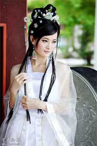 它们可怜想帮帮她们