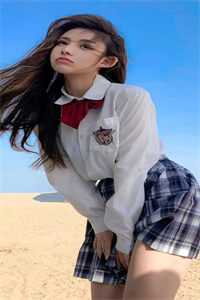 云阁里有谁她心如明镜新帝