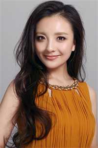 顶流女明星天降紫微星那种