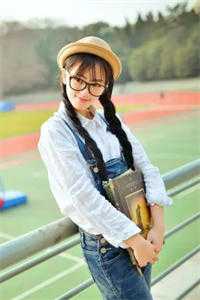 稚嫩一句婶婶