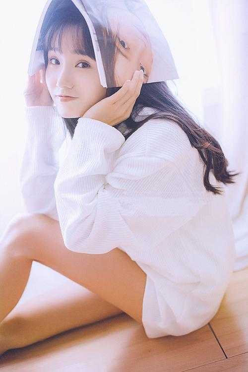 锅笼子外面的三人