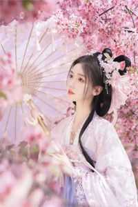 我倒霉遇到碰瓷狂撒骨灰