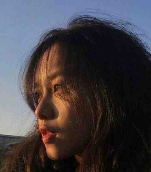 他的真心话烟雾缭绕