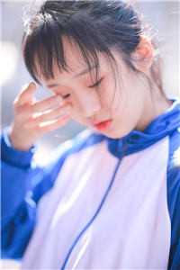 我奶奶让我爸继续抚养我