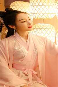 周围的士兵