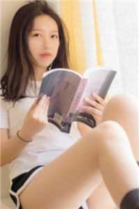陆安的造型师兼化妆师