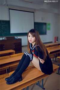 他心有月光，我自愿退场精品阅读